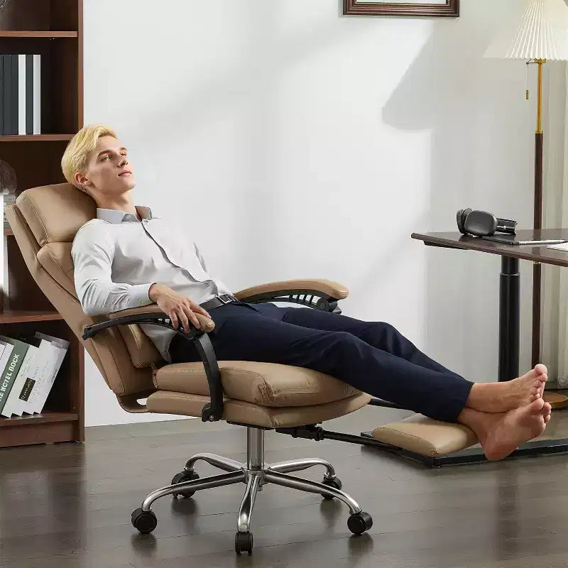 Fauteuil de bureau exécutif en cuir avec repose-pieds, chaise de bureau ergonomique haute résistance à dossier haut, grande taille avec soutien lombaire