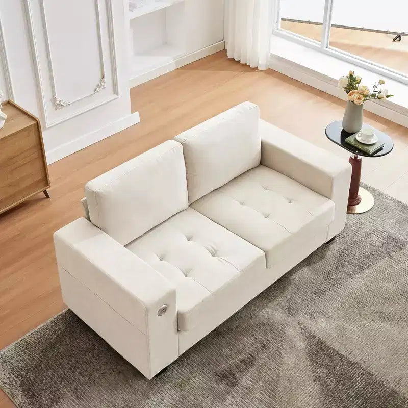 Canapé deux places en chenille avec accoudoirs larges et coussins amovibles