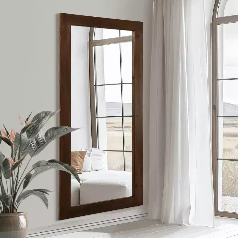 Miroir pleine longueur en bois massif à bord droit 71x31po à fixer au mur