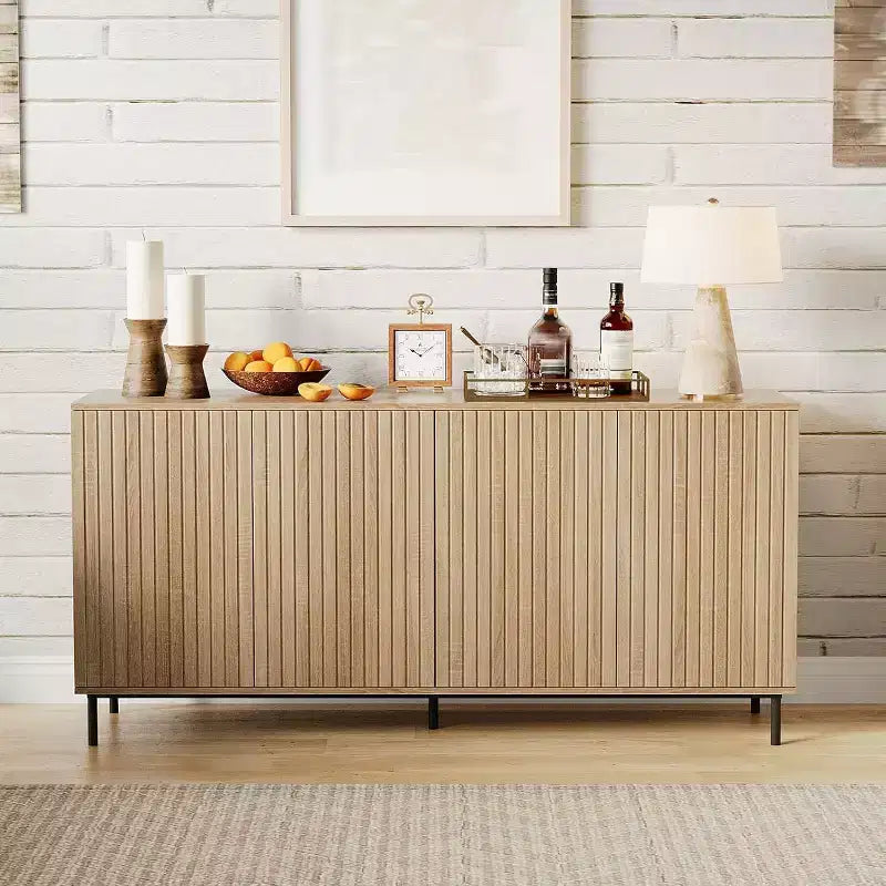 Buffet cannelé de 160 cm, 4 portes avec étagères réglables et pieds en métal, Credenza moderne pour salon, entrée