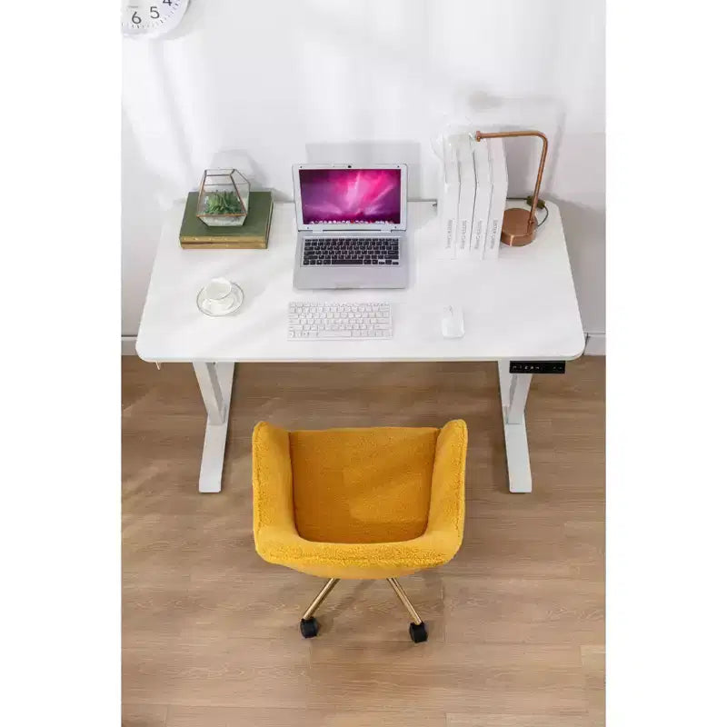 Chaise de bureau pivotante avec piètement en métal doré, hauteur réglable et roulettes universelles, chaise de bureau pour le bureau et l'étude