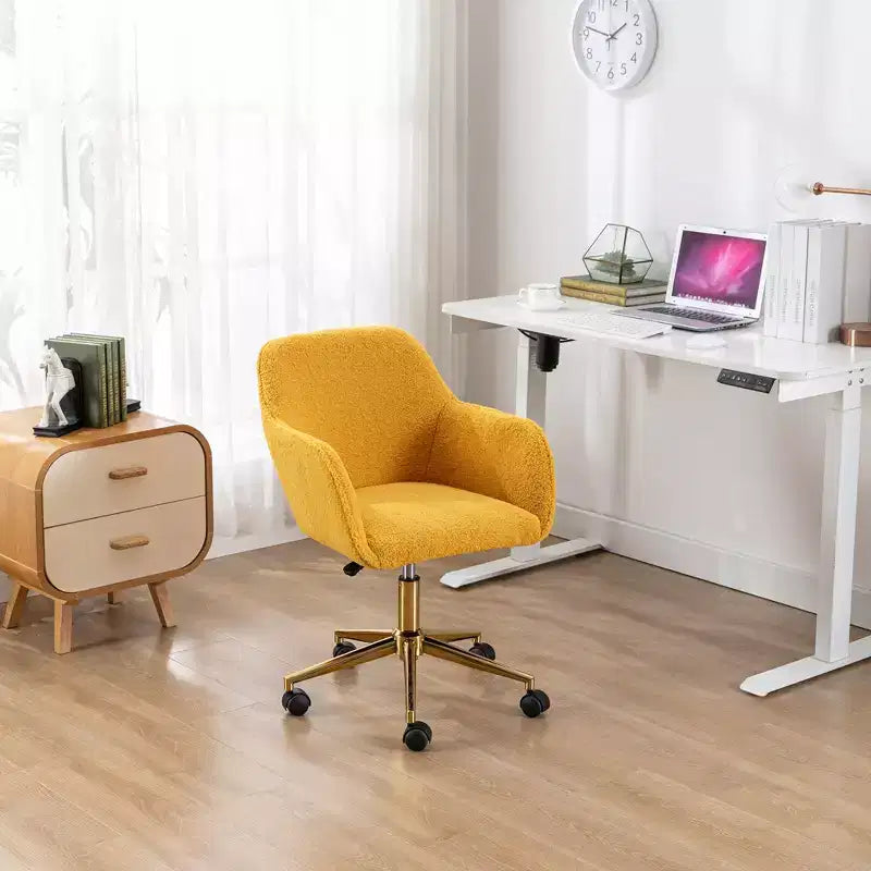 Chaise de bureau pivotante avec piètement en métal doré, hauteur réglable et roulettes universelles, chaise de bureau pour le bureau et l'étude