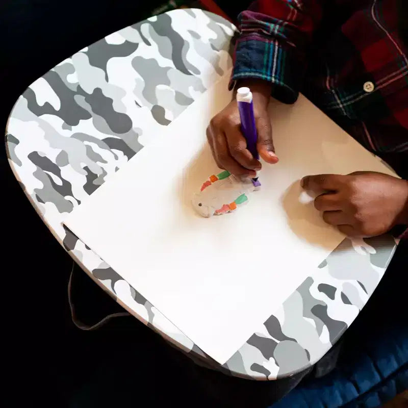 Tablette pour ordinateur portable avec coussin et poignée de transport