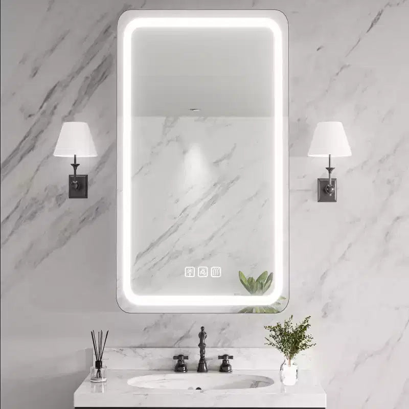 Armoire à pharmacie rectangulaire en fer de 40,6 cm L x 71,1 cm H avec miroir, éclairage LED à intensité variable, anti-buée et prises de courant - Entièrement assemblée